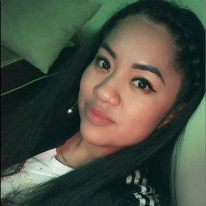 Meet your Posher, Vanessa